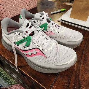 Saucony Women's Glide 16